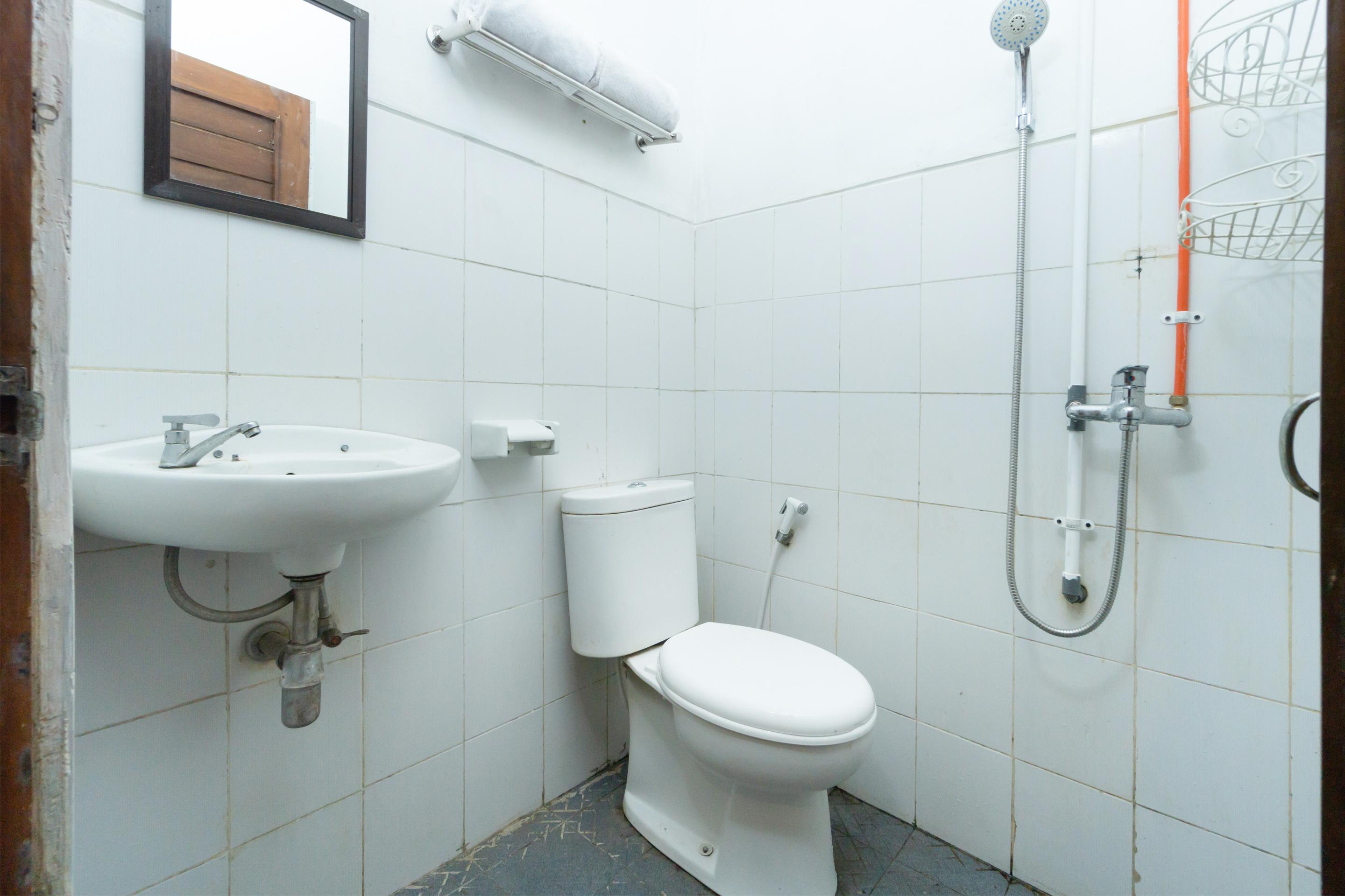 Reddoorz Syariah At Falisha Umy Ngabean Ngoại thất bức ảnh