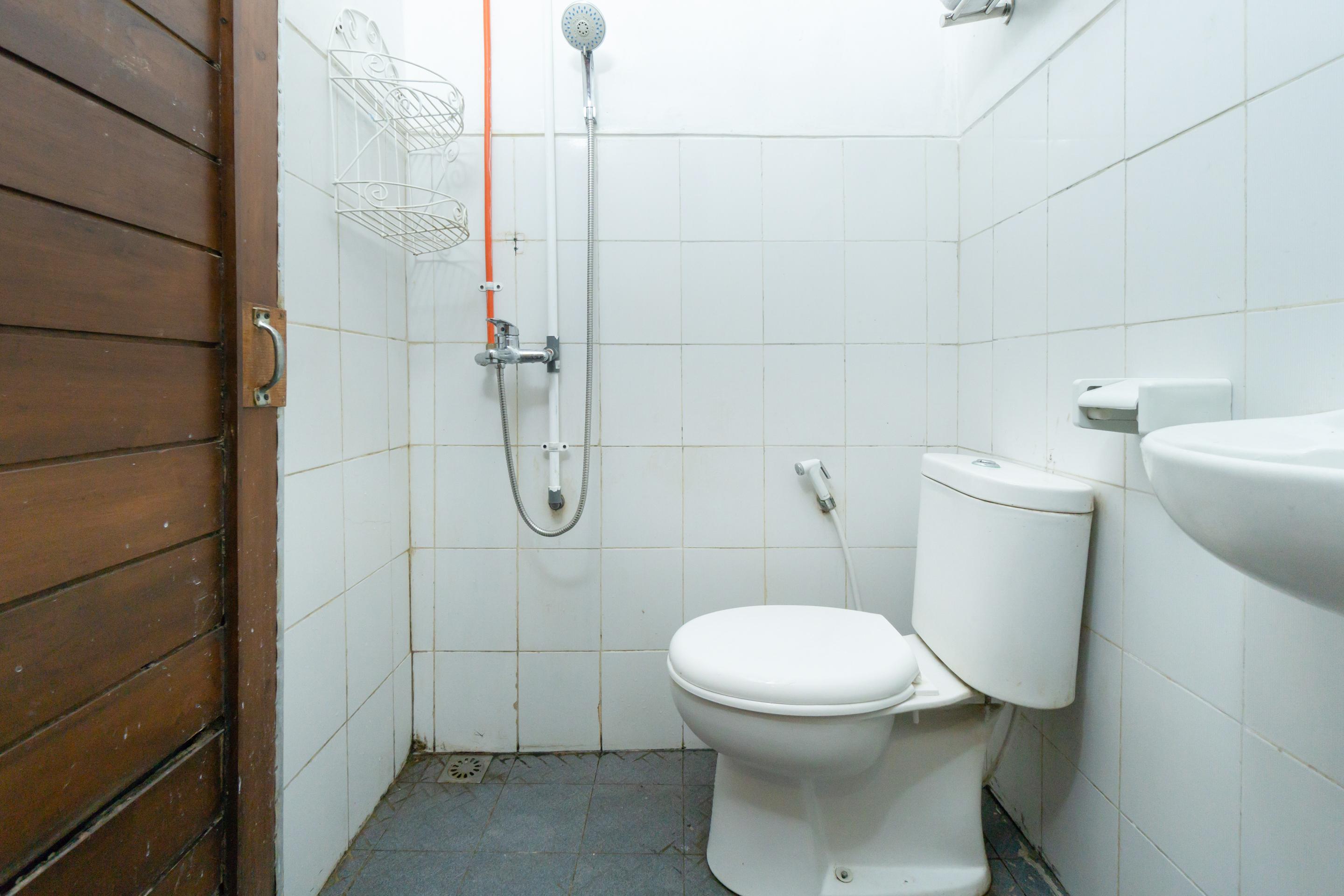 Reddoorz Syariah At Falisha Umy Ngabean Ngoại thất bức ảnh