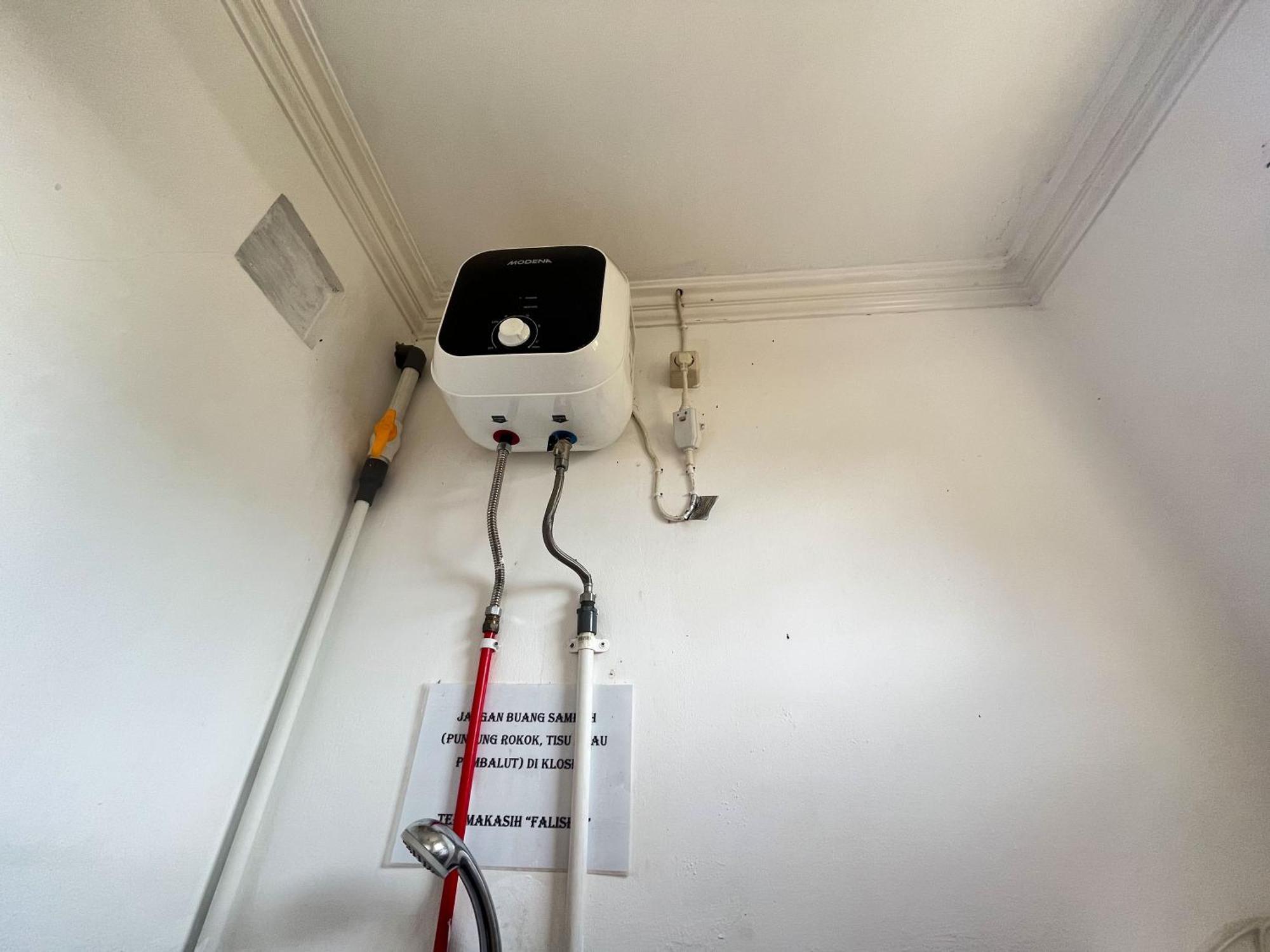 Reddoorz Syariah At Falisha Umy Ngabean Ngoại thất bức ảnh