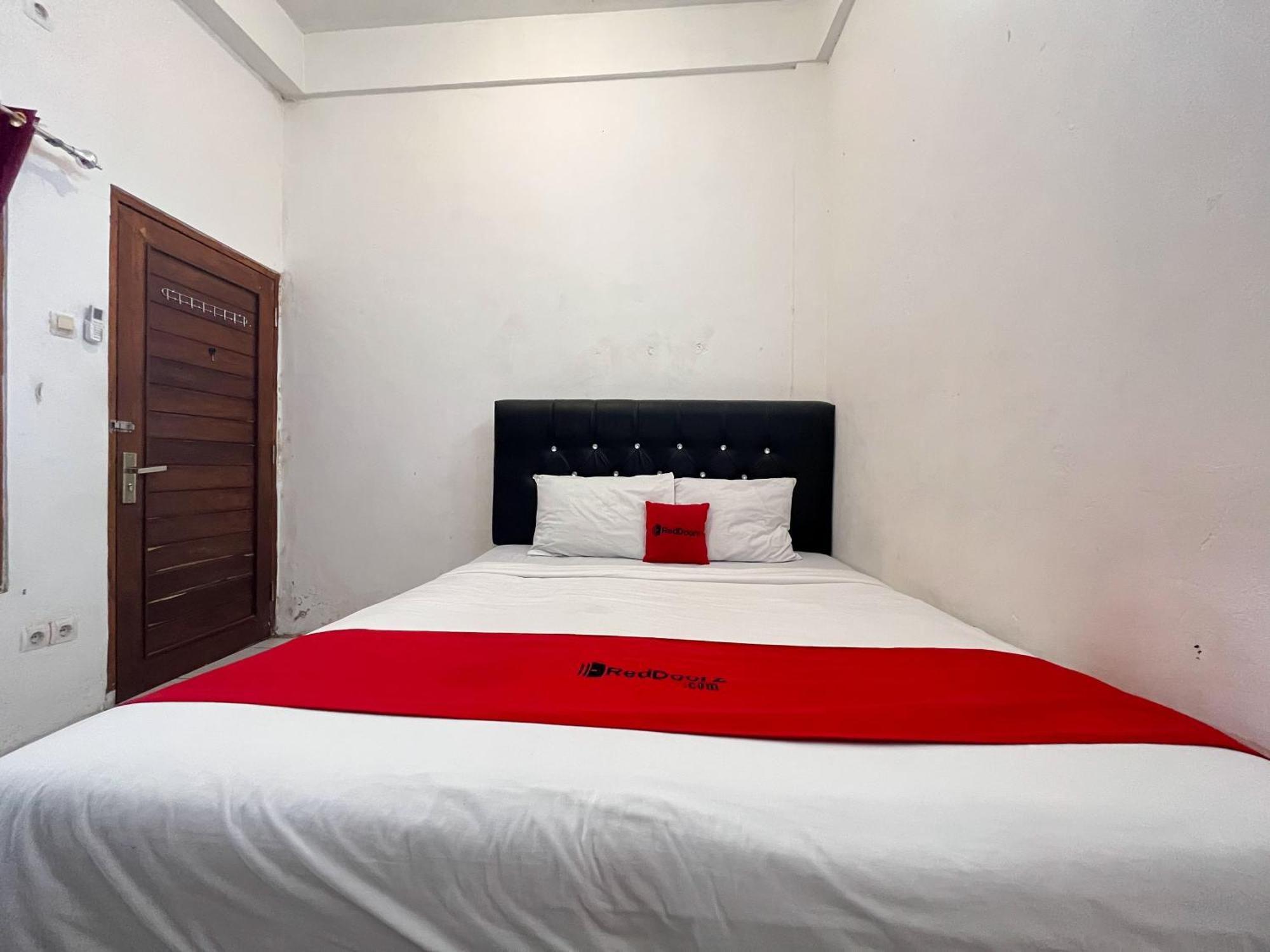 Reddoorz Syariah At Falisha Umy Ngabean Ngoại thất bức ảnh